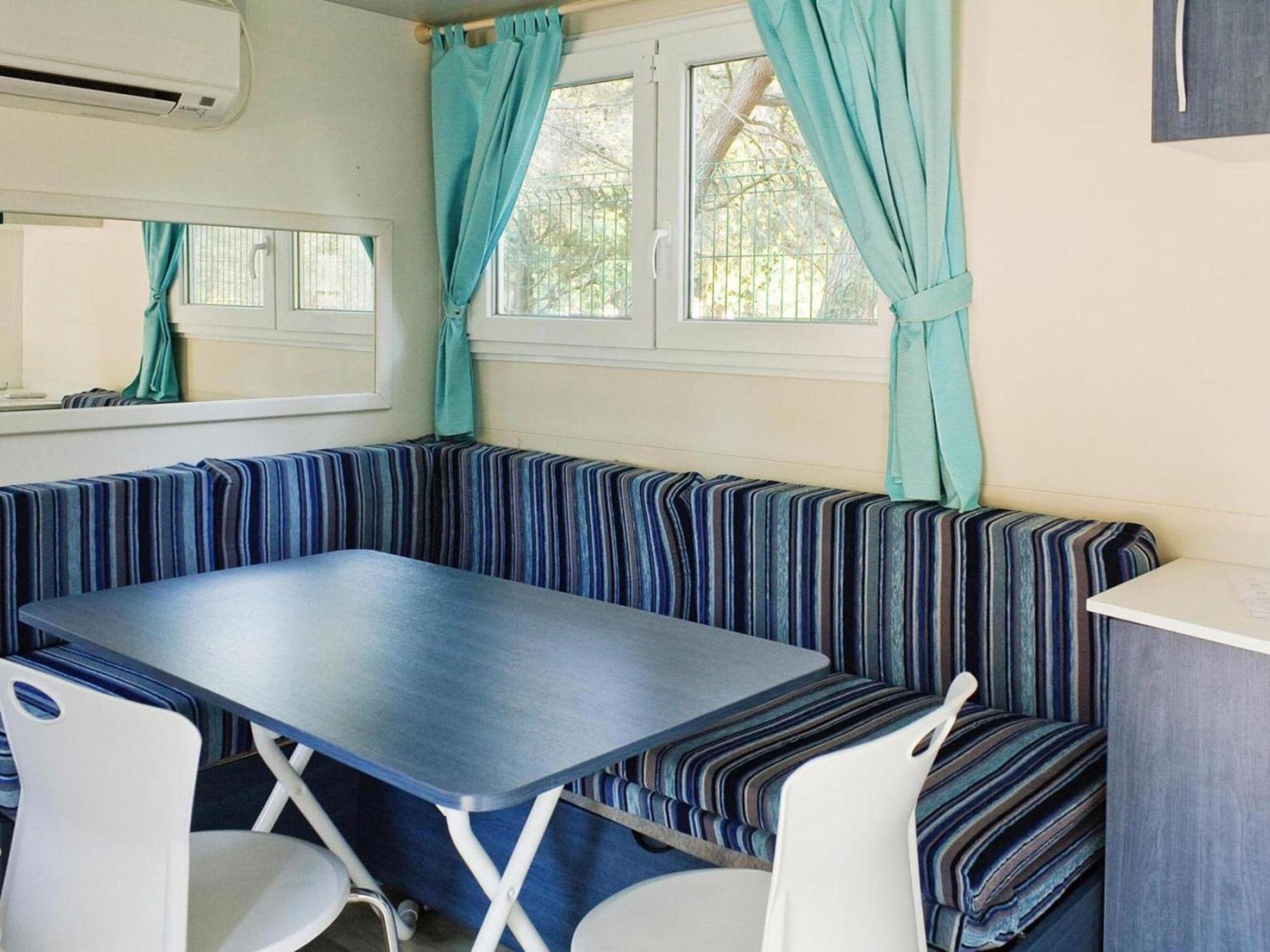 Mobile Homes In Camp Kovacine, Cres, With Long Pebble Beach Exterior photo